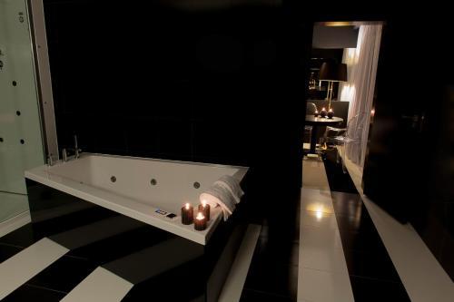 Vinyl M Hotel Design Inn