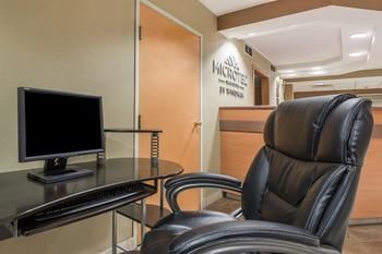 Hotel Microtel Inn & Suites By Wyndham West Chester