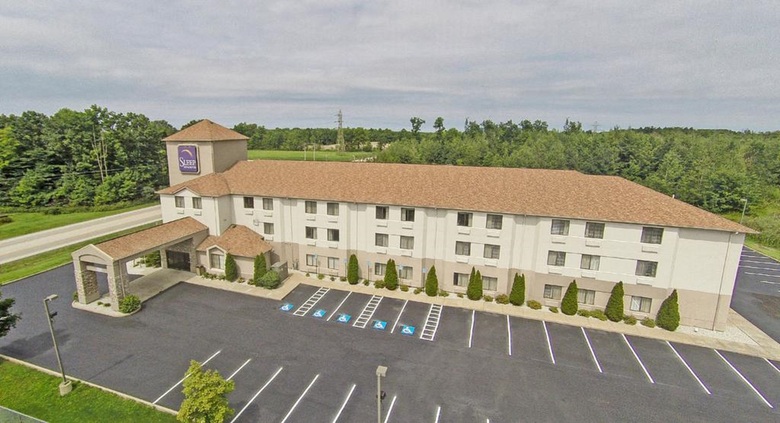 Hotel Sleep Inn & Suites Austinburg