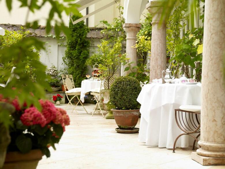 Hotel Opera