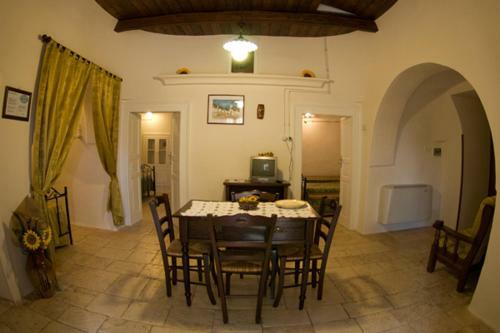 Agroturismo I Trulli Dell'aia Antica