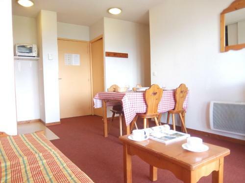 Apartment Les Pistes V Le Corbier