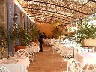 Logis Hotel Moderne Et Pigeon