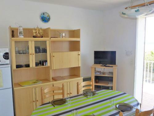 Apartment Av. Des Corsaires Saint Pierre La Mer