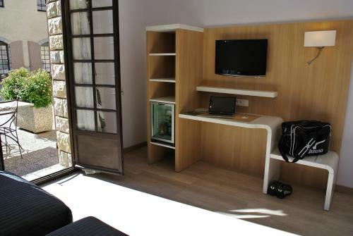 Hotel Cot� Ventoux