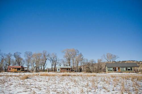 Bed & Breakfast Yellowstone River Lodge, Cabins And B & B