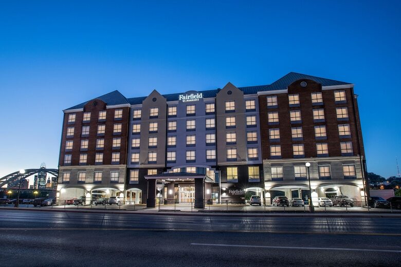 Hotel Comfort Suites Newport