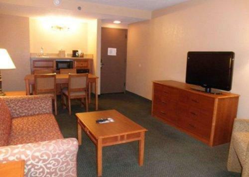 Hotel Quality Inn St. Louis Northwest I-270