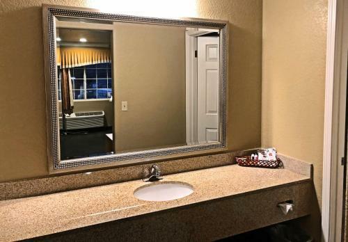 Motel Lake Point Lodge