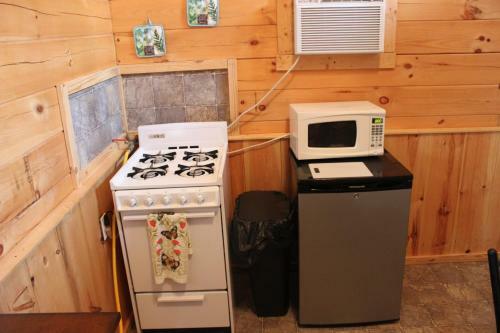 Kozy Haven Log Cabin Rentals