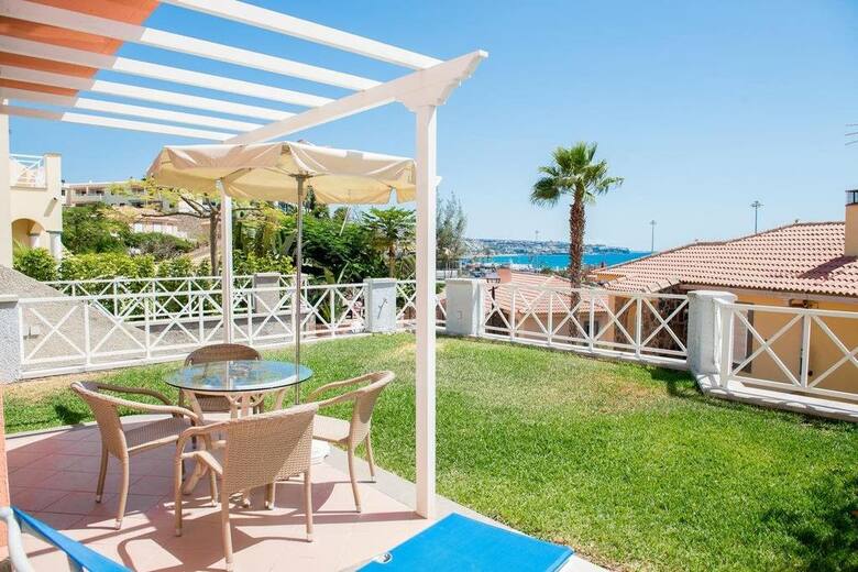 Apartamentos Villas Santa Ana