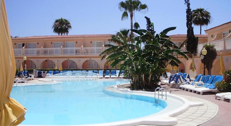 Apartamentos Parque Nogal