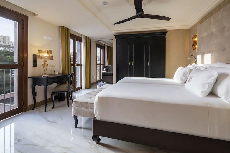 Hotel Santa Catalina