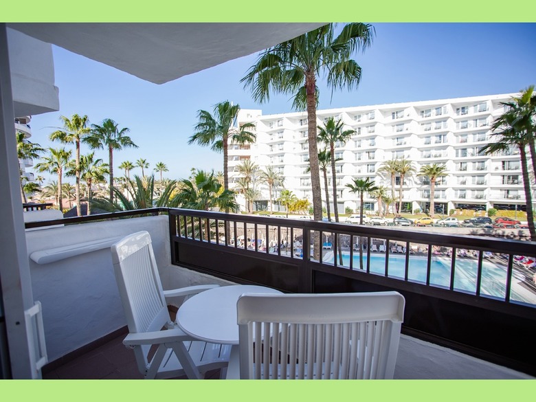 Hotel Servatur Waikiki
