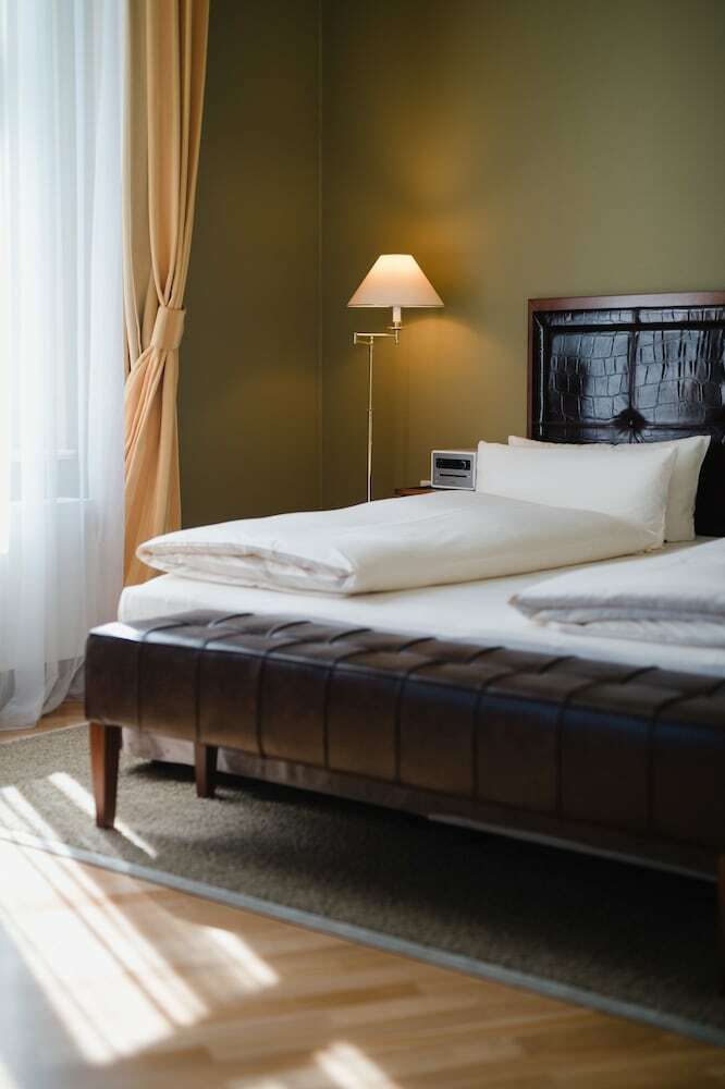 Hotel Louisa`s Place