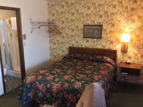 Burr Oak Motel