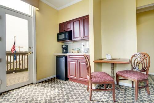Hotel Wyndham Bay Voyage Inn