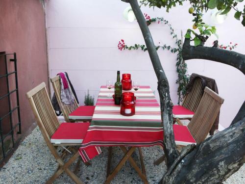 Traveling To Lisbon Castelo Apartments