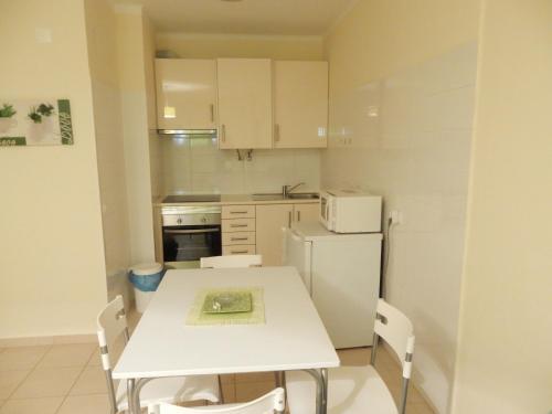 Apartamentos Tur�sticos Coral Da Rocha 3