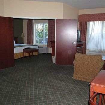 Magnuson Hotel Commerce