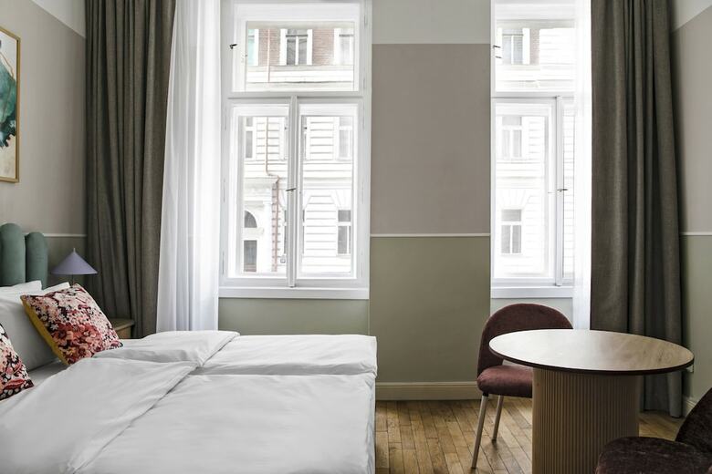 La Ballerina Hotel