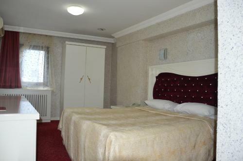 Grand Midyat Hotel