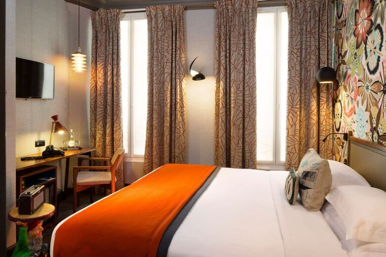 Hotel H�tel Du Panth�on