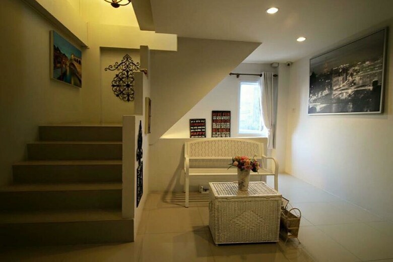 Chic Hotel Suratthani