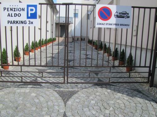 Hostal Penzion Aldo