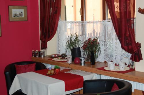 Hostal Penzion U Zvonu