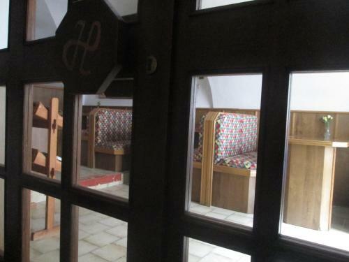 Hostal Penzion A Kavarna U Holubu
