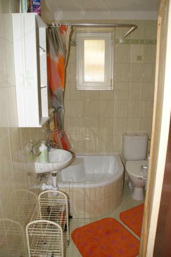 Apartamento Ubytov�n� Pod Jezem