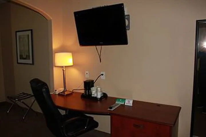 Hotel Franklin Lodging