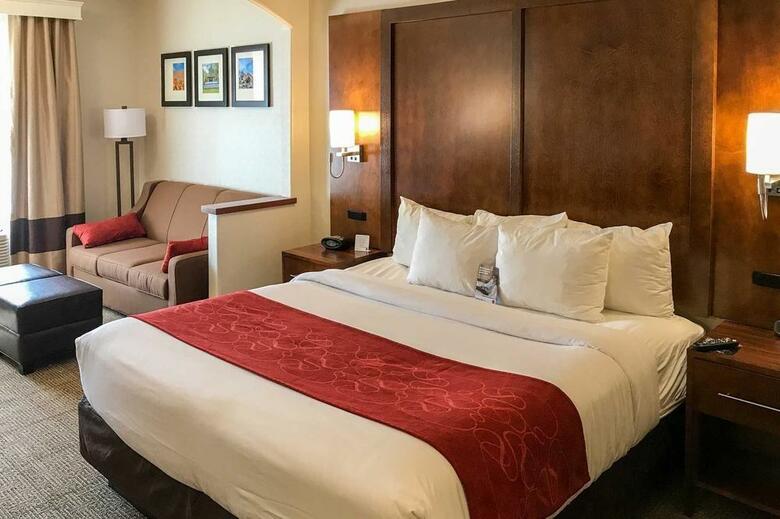 Hotel Comfort Suites Stevenson Ranch