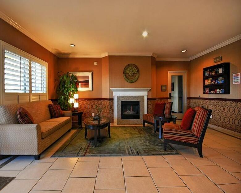 Hotel Comfort Suites Stevenson Ranch
