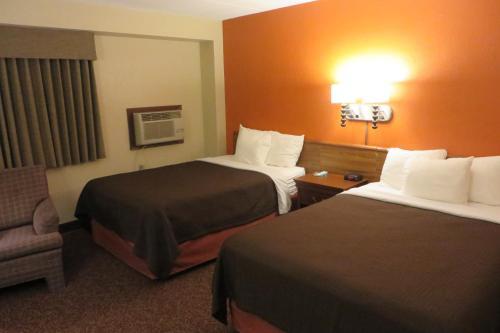 Hotel Americinn Forest Lake
