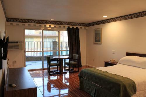 Motel Americas Best Value Inn- Sun City, Ca