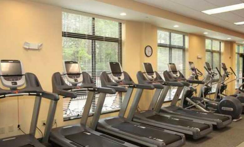 Hotel Embassy Suites Fayetteville Fort Bragg