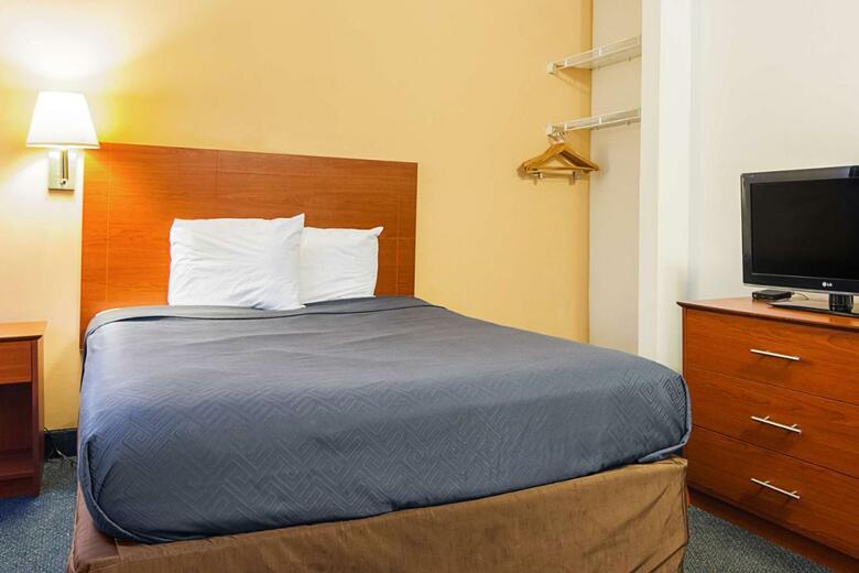 Suburban Extended Stay Hotel Fayetteville