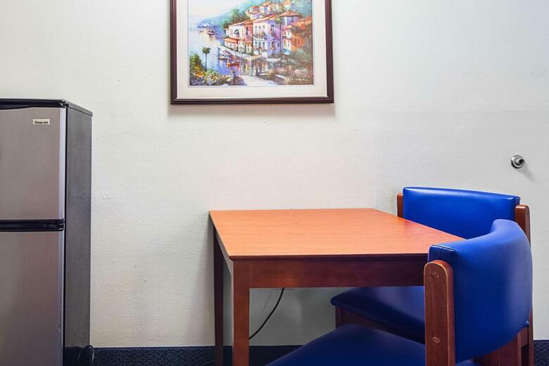Suburban Extended Stay Hotel Fayetteville