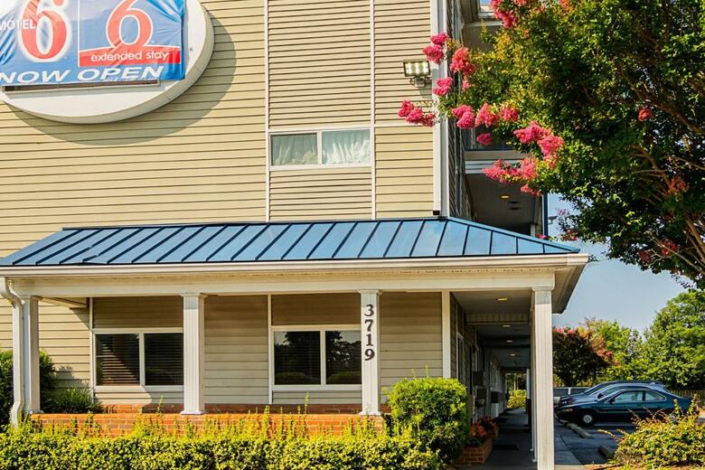 Suburban Extended Stay Hotel Fayetteville
