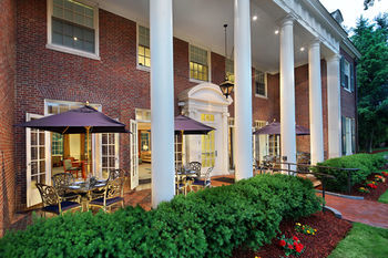 Posada Andover Inn