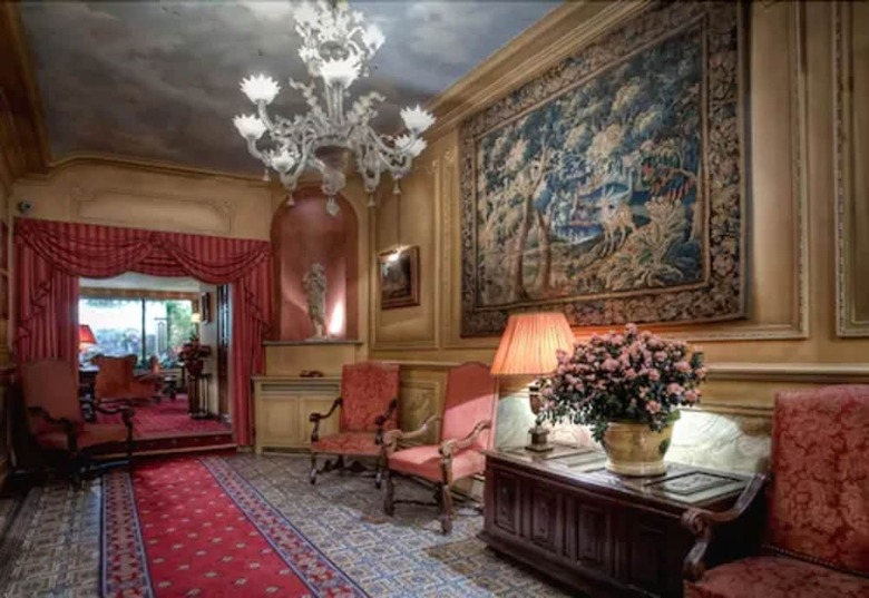 Hotel Saint Germain Des Pr�s