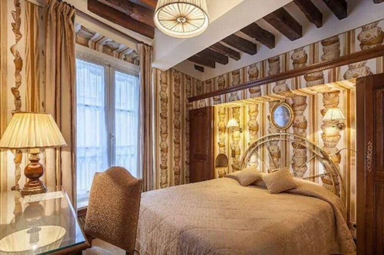 Hotel Saint Germain Des Pr�s