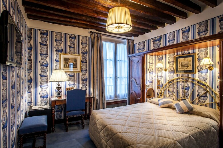 Hotel Saint Germain Des Pr�s
