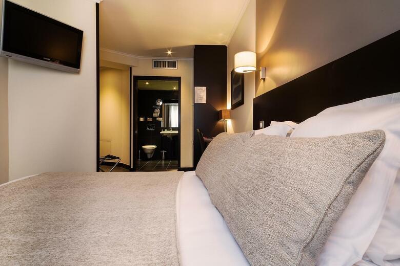 Hotel Arc Elys�es