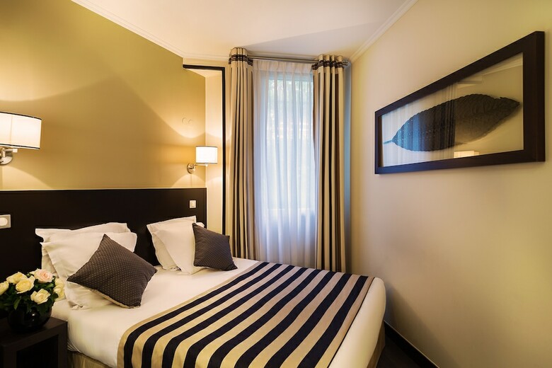 Hotel Arc Elys�es