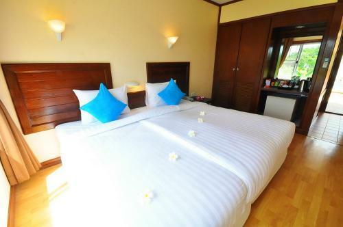 Hotel Isle Beach Resort