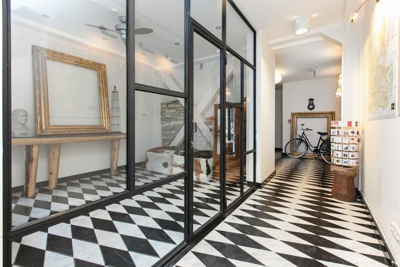 Apartamento Chiconomy Suites