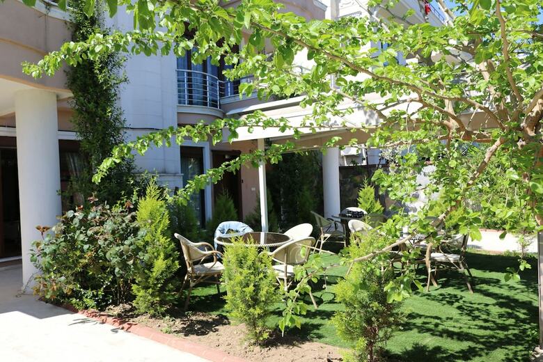 Asfar Villa
